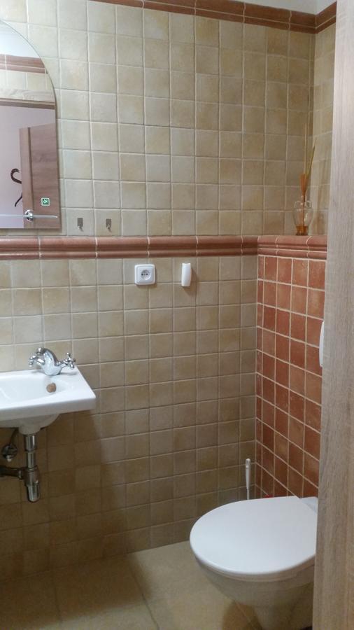 Sommelierka Appartement Valtice Buitenkant foto