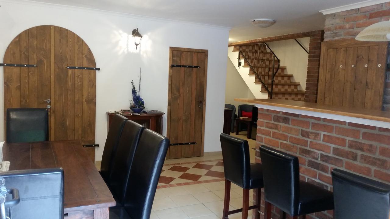 Sommelierka Appartement Valtice Buitenkant foto
