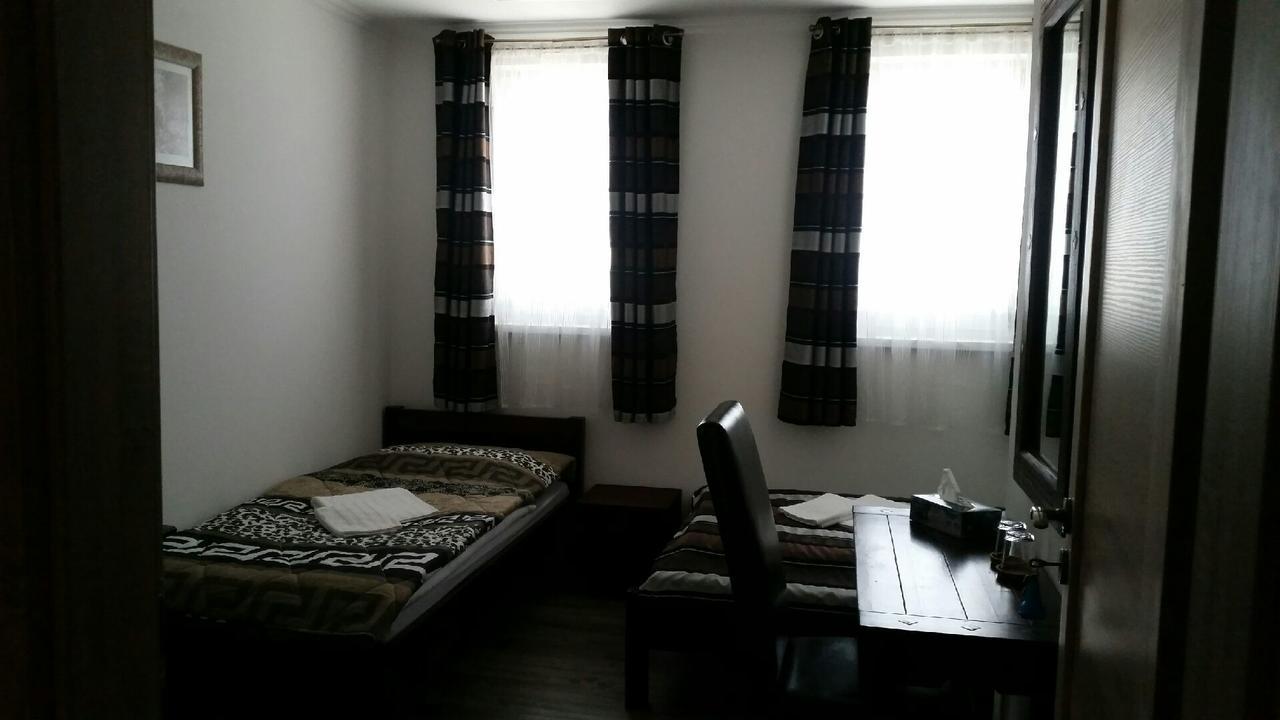 Sommelierka Appartement Valtice Buitenkant foto